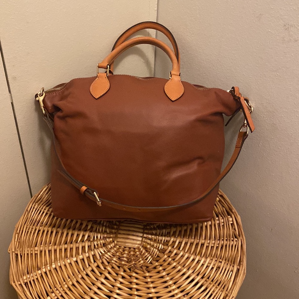 Dooney & Bourke - Picture 3 of 14